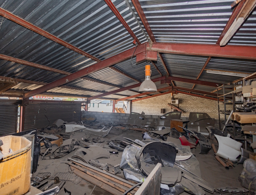 Commercial Property for Sale in Brackenfell Industrial Western Cape